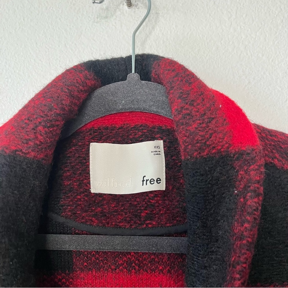 Aritzia Wilfred Free Off-Duty Jacket Red Black Buffalo Check Plaid Wool Size XXS - Picture 4 of 6